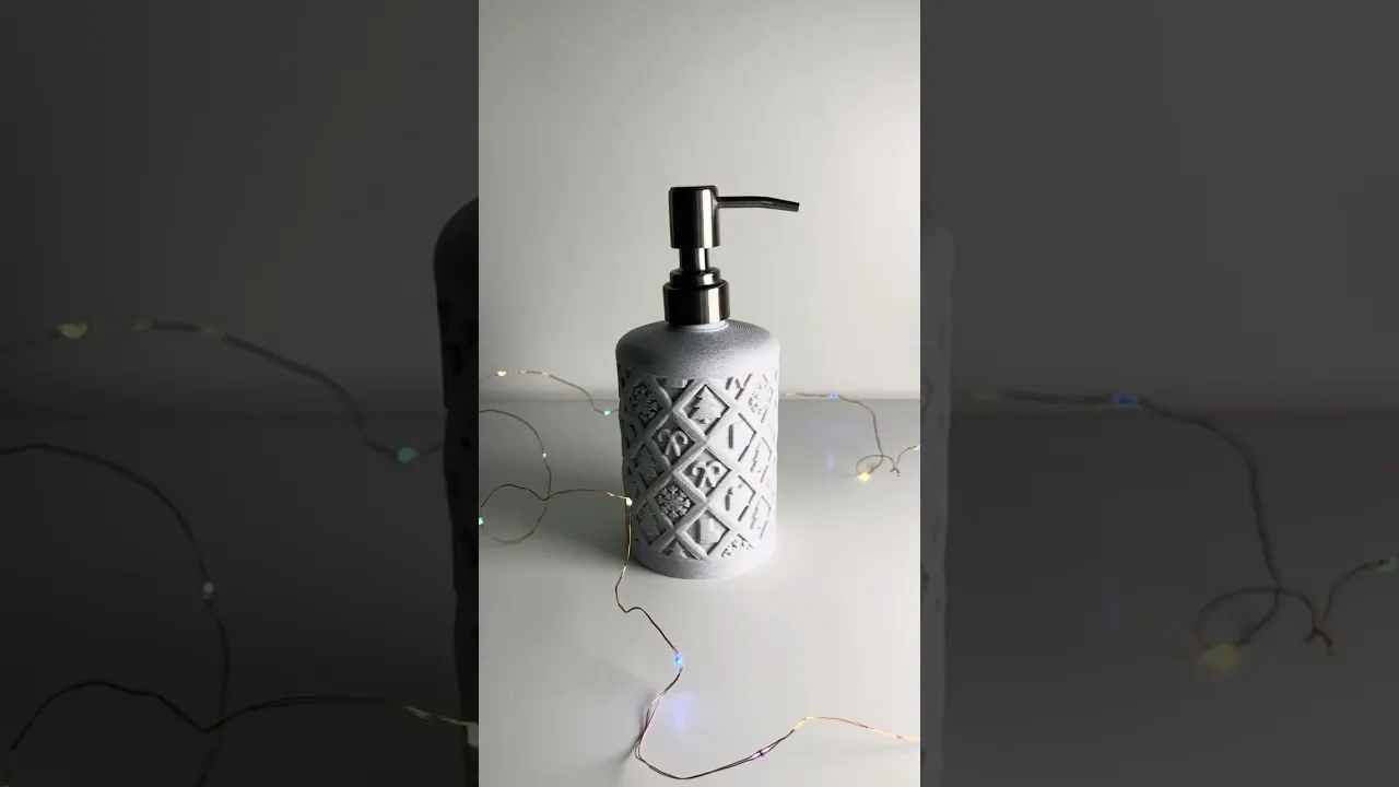 Soap/Liquid Dispenser Christmas Grid video thumbnail