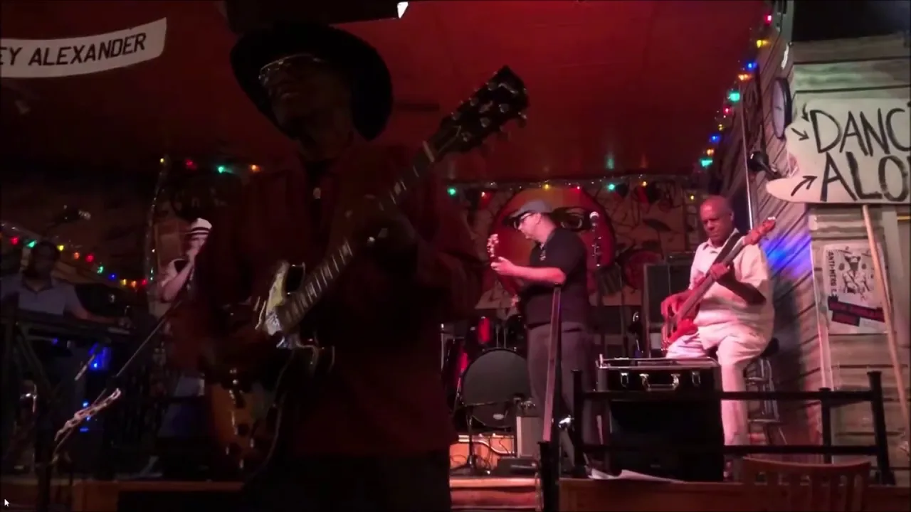 Linsey Alexander Live at Kingston Mines 2019 Linsey Alexander Live at Kingston Mines 2019