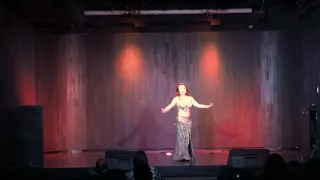 رقص شرقي ساخن من الراقصه كارمن  رقص شرقي ساخن من الراقصه كارمن