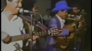 Tião Carreiro e Praiano -  Pouporri de Pagodes(2- 05 -1992)
