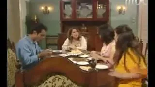 الممثل على النجمى فى دور أمين شرطة فى مسلسل عفريت القرش لبوسى و فاروق الفيشاوى 