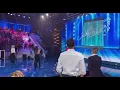 L esultanza di Raimondo Todaro per la vittoria di mattia ad Amici 2023