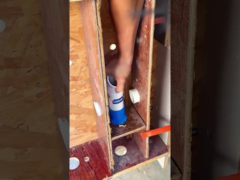 Repairing old pipes in narrow, cramped spaces where you can't cut? Stop brute-force methods