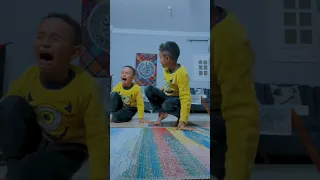 لما اولادك يقلدو الاجانب  لما اولادك يقلدو الاجانب