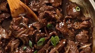 This Steak and broccoli stir fry recipe will become you favorite! Such an easy steak and broccoli st. 