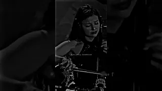 العازفه دينا جابر من حفله تامر حسني بعد مؤقت 