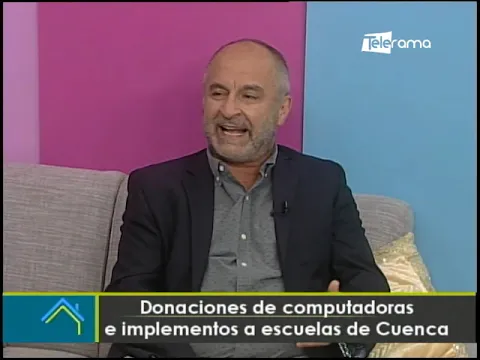 Donaciones de computadoras e implementos a escuelas de Cuenca