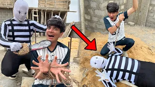 SCARY MIME TRIED TO KILL ME IN HIS HOUSE 😱 | GONE WRONG!