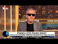 London pianist confronted by Chinese mob for playing public piano