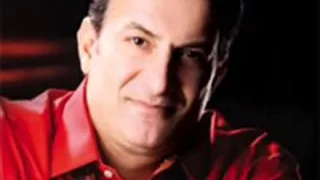 محمد اسكندر ودع العزوبية دندنها