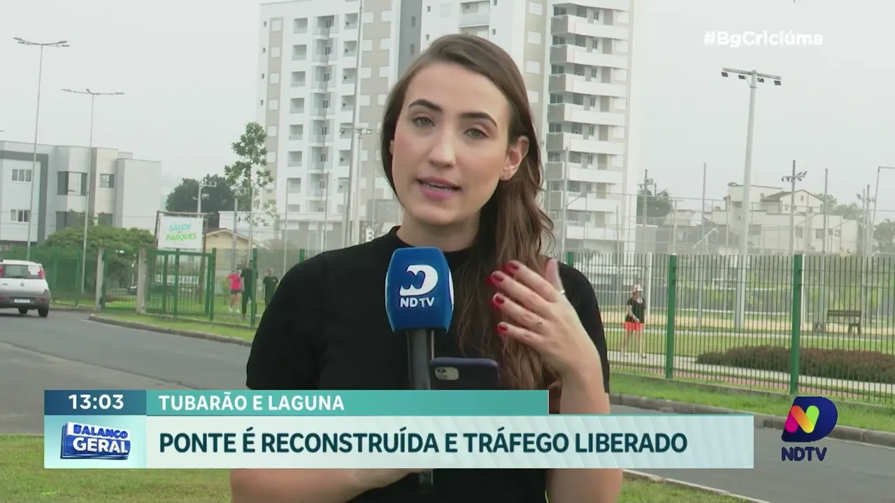 Ponte de madeira reconstruída restaura tráfego entre Tubarão e Laguna