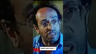 من انت طالعه روحك ويجي واحد يعايدك  هابي نيو ييرر     سنه سعيده كل عام وانتم بخير   تحشيش محمد هنيدي دندنها