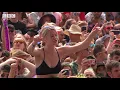 Lewis Capaldi - Hold Me While You Wait (Glastonbury 2019)