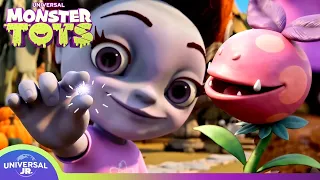 It's Alive! Elle Grows a Ghoulish Garden with Spooky Science 👻 | Cartoon for Kids | MONSTER TOTS