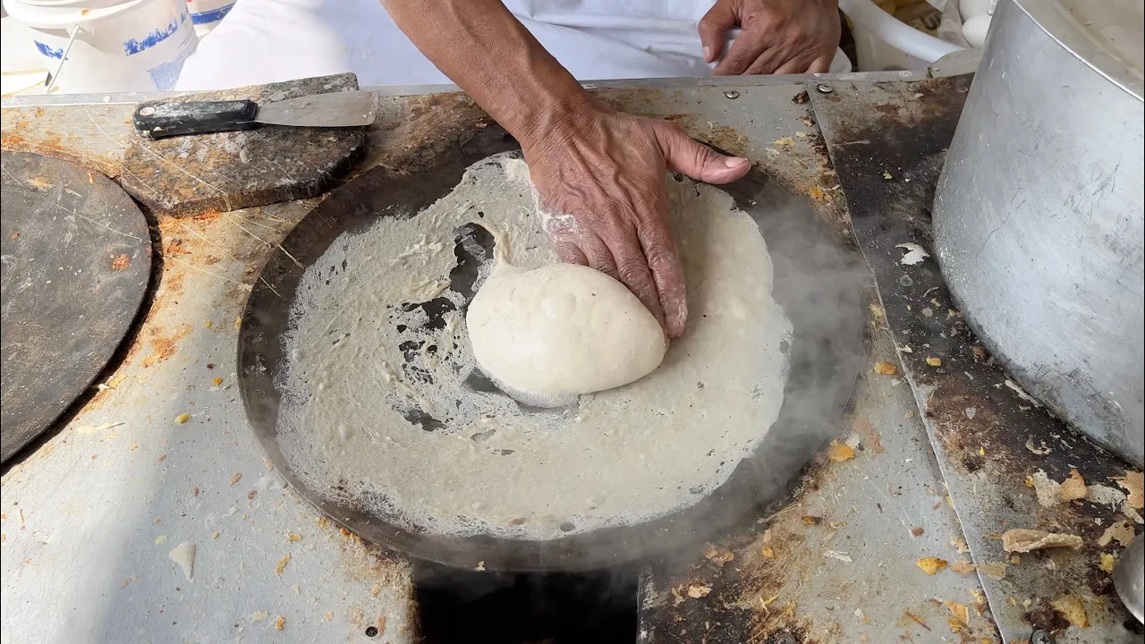 Art of Making Crispy Flat Bread   Dubai Street Food