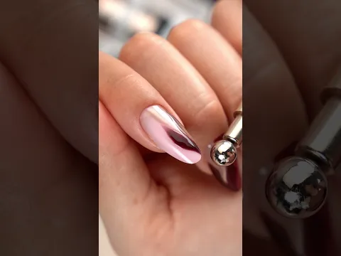 Video preview Ultra-Fine Velvet Cat Eye Gels 6 x 10 ml