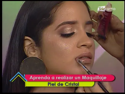 Aprenda a realizar un maquillaje piel de cristal