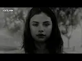 Selena Gomez, benny blanco, The Marías - Ojos Tristes (Letra en Español + Lyrics)