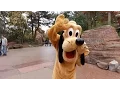 Download Lagu Plezier maken met Pluto en Goofy in Frontierland in Disneyland Parijs