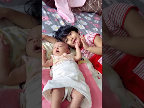 এঞ্জেলৰ ভাইটি আহিল ।। তামাম ফুৰ্তি তাইৰ ।। ভায়েকক এৰি স্কুল এ নাযায় ।।