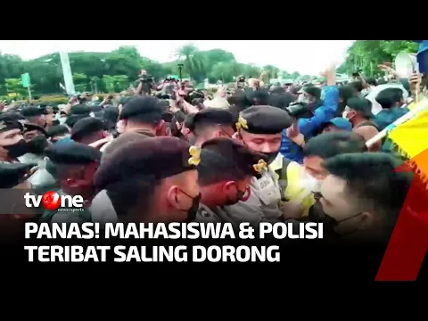 Bawa Sejumlah Tuntutan, Mahasiswa Lakukan Aksi Long March ke Istana Merdeka