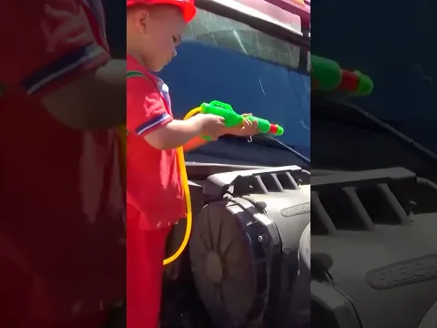 Apenas alguns segundos… e o incêndio foi apagado! 🔥💦
