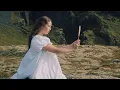 Download Lagu Laufey - Snow White (Official Music Video)