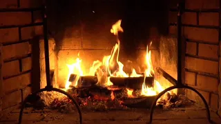 ساعة كاملة من أصوات الطبيعة صوت المطر و الرعد و فرقعة الحطب استرخاء دراسة تأمل نوم 