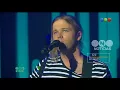 Benjamín Amadeo canta "Volaré" - Staff de Noticias