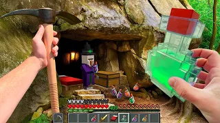 Minecraft in Real Life POV - CRAFTING POTION in Realistic Minecraft 創世神第一人稱真人版