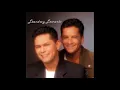 Download Lagu Leandro e Leonardo - Amor Vampiro (espanhol)
