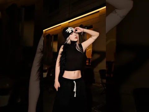 Đẹp thế kia có phải bồ mình #viral #leeminbiphotography Chụp ảnh Flash Fashion cùng Fujifilm GFX100s