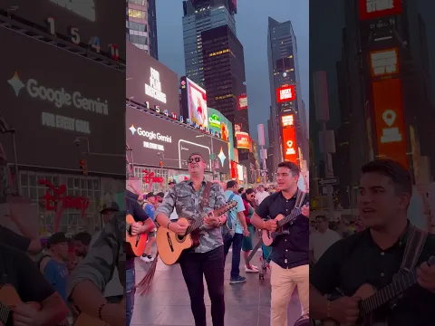La Carranga en Times Square. 🇺🇸  #timessquare #newyork #carranga