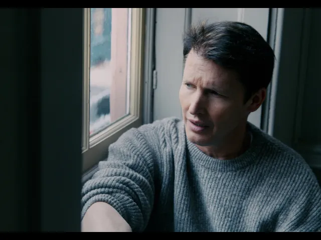 Download MP3 James Blunt - The Girl That Never Was (Official Video)