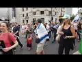 Download Lagu 70K PEOPLE! *March Against Anti-Semitism* shuts down Central London 7.09.2025 (Brasil march joins)