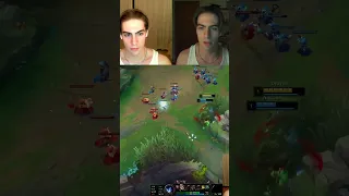 flash on her draven naut! #lol #foryou #draven #leagueoflegends #fyp #4u #twitch #streamer #twins