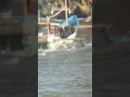 Download Lagu vissersboten moesten omkeren omdat ze door grote golven werden voortgestuwd #strand #vissen #vis