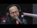 Munimuni performs "Tahanan" LIVE on Wish 107.5 Bus