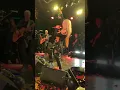 Download Lagu Avril Lavigne - Here's To Never Growing Up (Live at The Roxy Theatre 25/2/22)