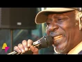 Download Lagu Alpha Blondy \u0026 The Solar System - Multipartism - LIVE at Afrikafestival Hertme 2018