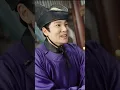 所有人抢破头的至尊皇位他竟视为粪土！原来他从出生就天下无敌，朝堂之上谁敢放肆直接当场斩杀！邻国美艳公主更是双手奉上全国版图，哭着求他收下自己！
