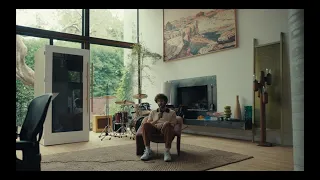 Lil Dicky - I Met A Girl
