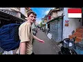 Download Lagu Exploring the Local Streets of Jakarta, Indonesia 🇮🇩