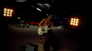 Labrinth - The Living (Official Video)