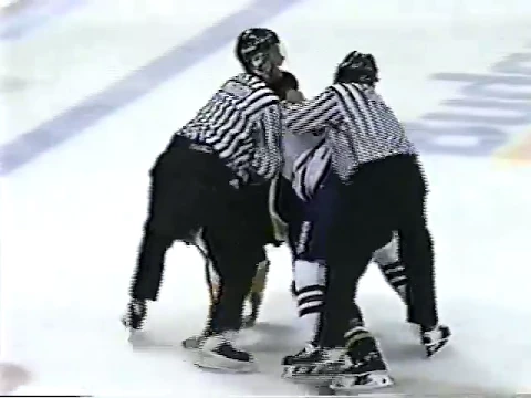 Josh Dobbyn vs Josh Woitas WHL Sept 22/96