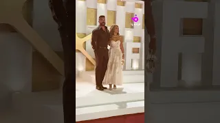 أناقة النجوم في عرض ولنا في الخيال حب 