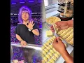 Download Lagu Nieuwigheidseditie Ik kan je niet vertellen hoe vaak ik spullen in deze nieuwigheidskoffer heb gemorst #rollerrink
