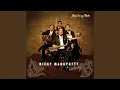 Download Lagu Bulan Pake Payong