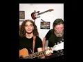.Padre e hijo cantando "anoche me enamore" de los apson - Aquí hay de todo