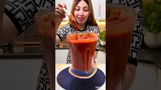 هريسه الشطه معلقة واحدة منها بتحلي أي أكله هريسه الفلفل الحار مبستغناش عنها أبدا وسر حلاوه الأكل 